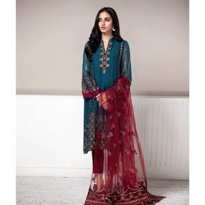 3 Piece Outfit Size M